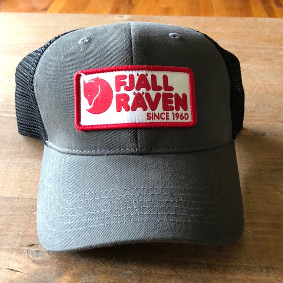 fjallraven trucker hat